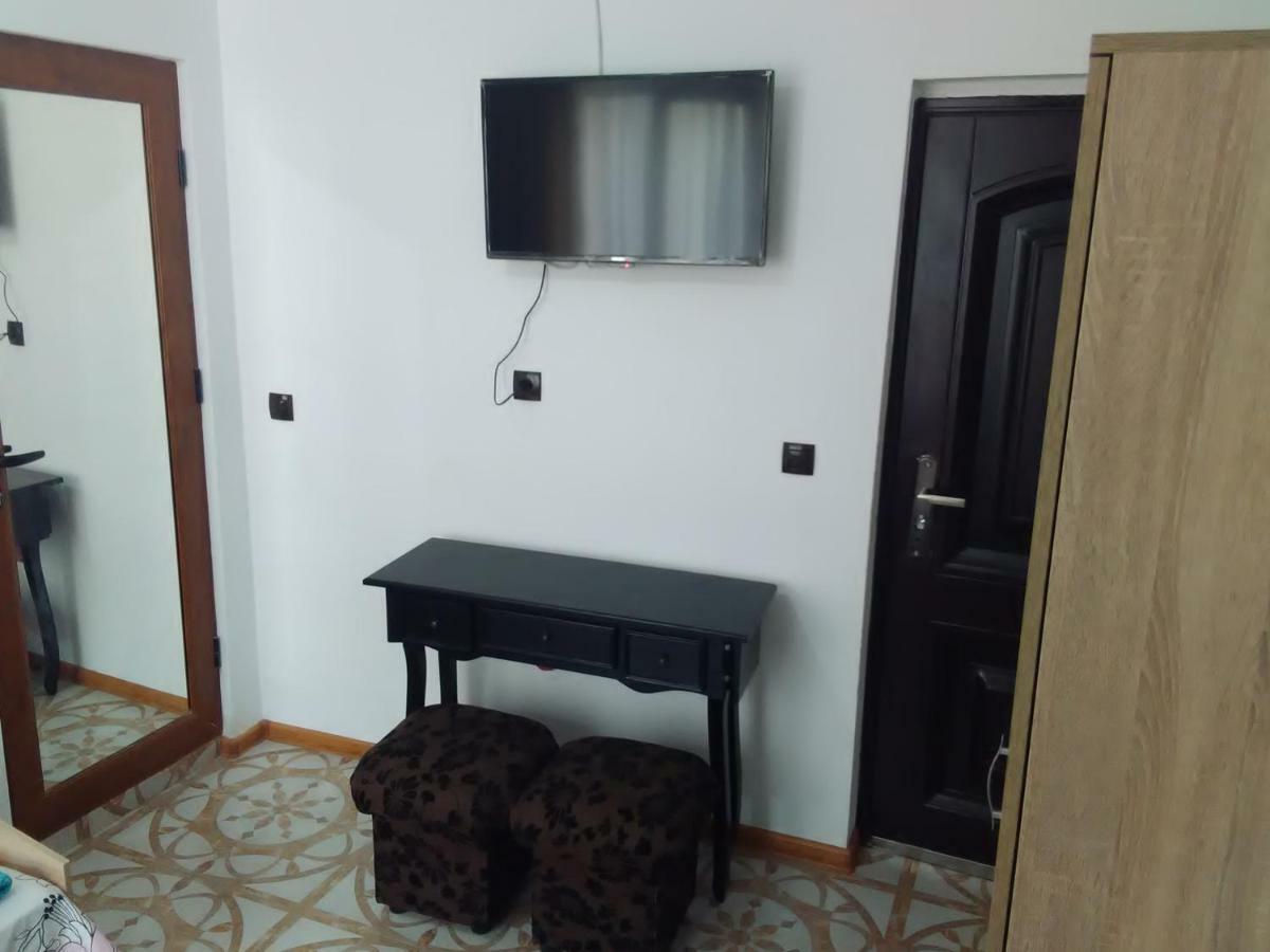 Stai Za Gosti Kalina I Milan Otel Yambol Dış mekan fotoğraf